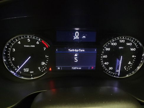 Used 2020 Cadillac XT4 Premium Luxury w/ Cold Weather Package FWD image 23
