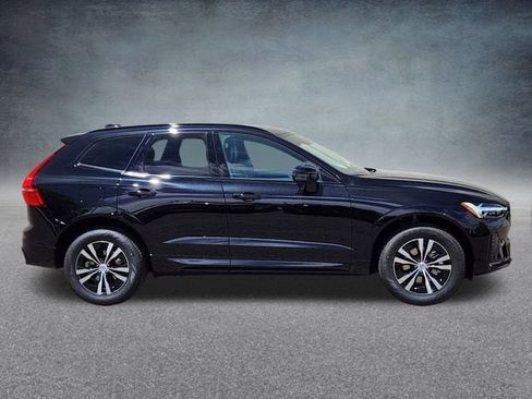 New 2025 Volvo XC60 B5 Core w/ Climate Package image 2