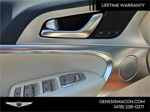 New 2026 Genesis G70 2.5T Prestige image 37