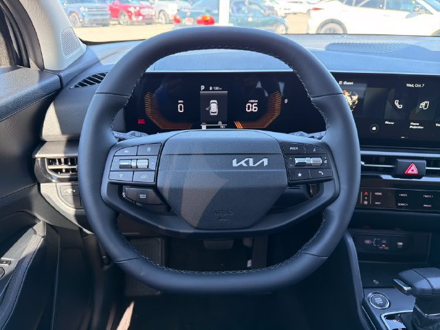 New 2027 Kia Sportage LX FWD image 10