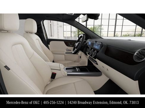 New 2026 Mercedes-Benz GLA 250 4MATIC image 4