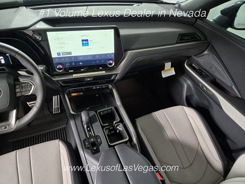 New 2026 Lexus TX 500h AWD image 14