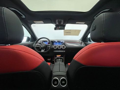 New 2026 Mercedes-Benz GLA 250 image 21