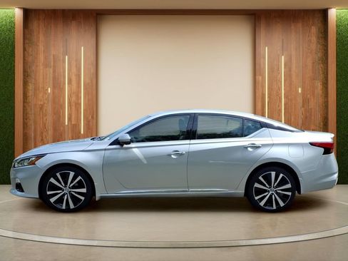 Used 2020 Nissan Altima 2.5 Platinum AWD/4WD image 27