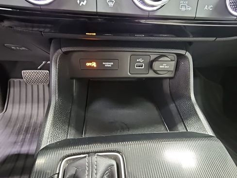 Used 2024 Honda Civic EX-L image 18