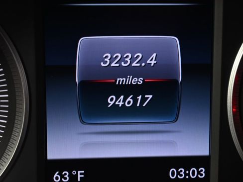 Used 2016 Mercedes-Benz GLC 300 4MATIC image 26