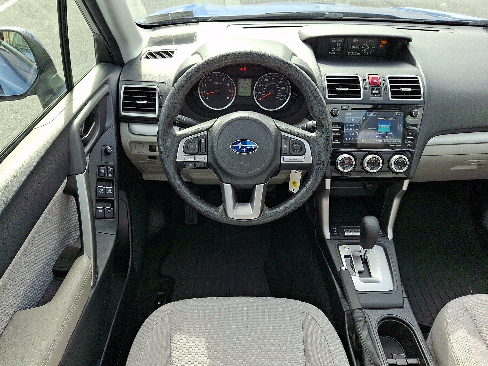 Used 2017 Subaru Forester 2.5i Premium w/ Popular Package #2A AWD/4WD image 12