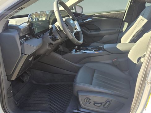 Used 2025 Audi A6 e-tron Ultra w/ Ultra Package image 10