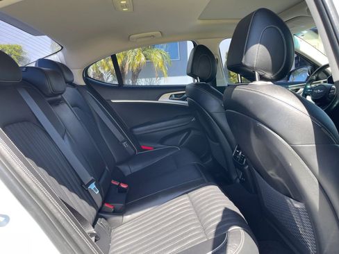 Used 2022 Genesis G70 2.0T w/ Prestige Package RWD image 23