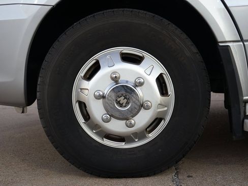 Used 2015 Mercedes-Benz Sprinter 3500 image 46