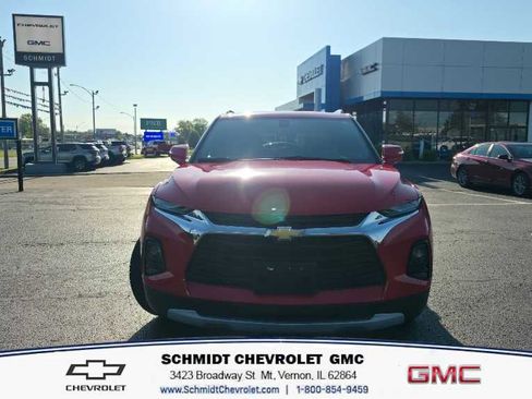 Used 2019 Chevrolet Blazer LT FWD image 2