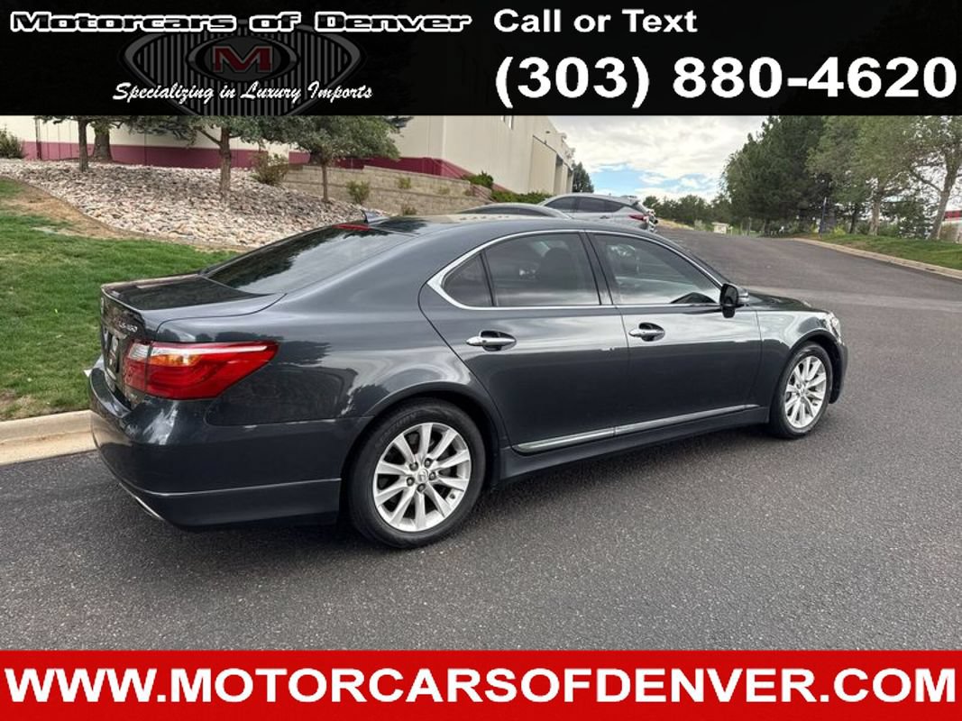 Used 2011 Lexus LS 460 AWD w/ Comfort Pkg image 4