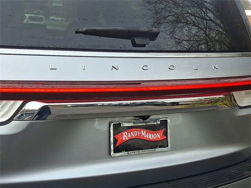Used 2024 Lincoln Navigator Premiere image 30