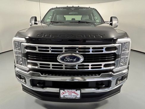 Used 2026 Ford F450 XLT w/ FX4 Off-Road Package AWD/4WD image 2