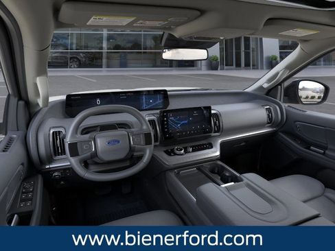 New 2026 Ford Expedition Max Active AWD/4WD image 10