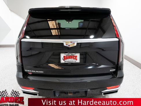 Used 2021 Cadillac Escalade Premium Luxury w/ Driver Assist Tech Package image 4