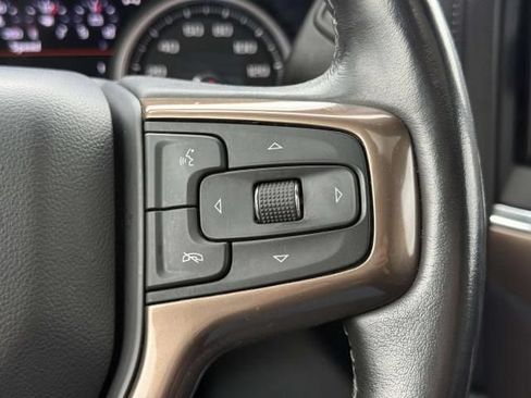 Used 2020 Chevrolet Silverado 1500 High Country w/ Technology Package AWD/4WD image 25