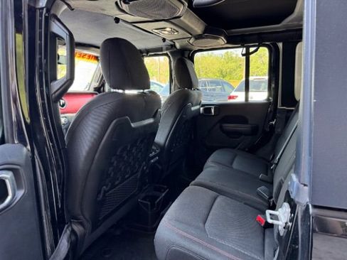 Used 2021 Jeep Wrangler Unlimited Rubicon image 11