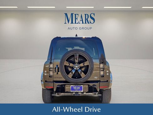 Used 2023 Land Rover Defender 110 X image 5