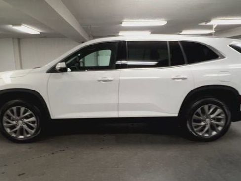 Certified 2026 Buick Enclave Preferred FWD image 5