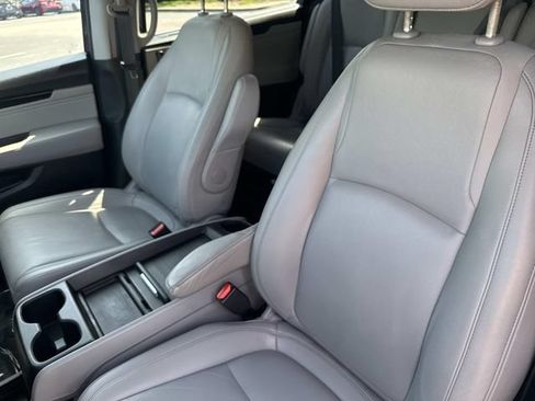 Certified 2023 Honda Odyssey Touring image 21