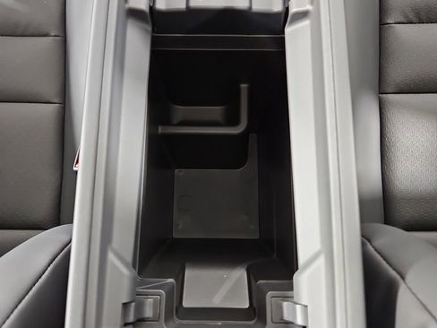 New 2026 Nissan Rogue SV image 25