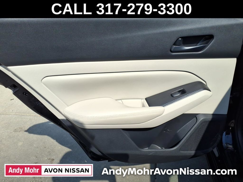 Used 2025 Nissan Altima 2.5 SV AWD/4WD image 37