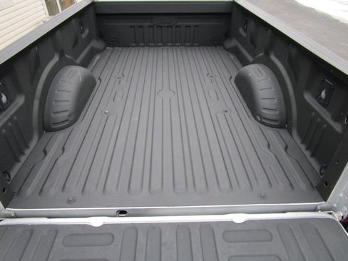 Used 2019 Ford F350 XL w/ Power Equipment Group image 9