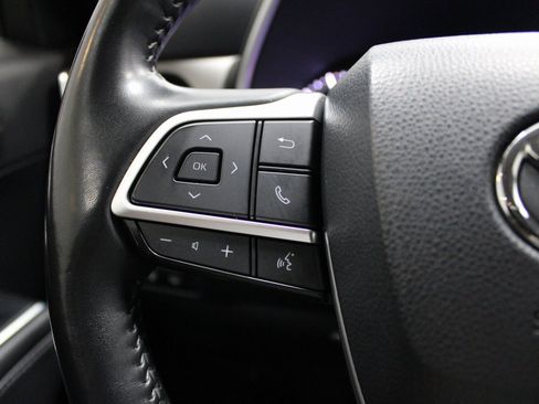 Used 2022 Toyota Highlander Limited image 42