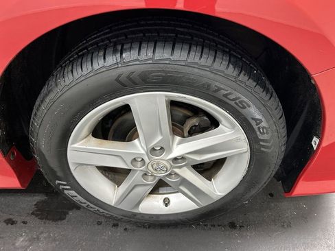 Used 2013 Toyota Camry SE image 8