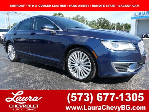 Used 2017 Lincoln MKZ Reserve FWD image 1