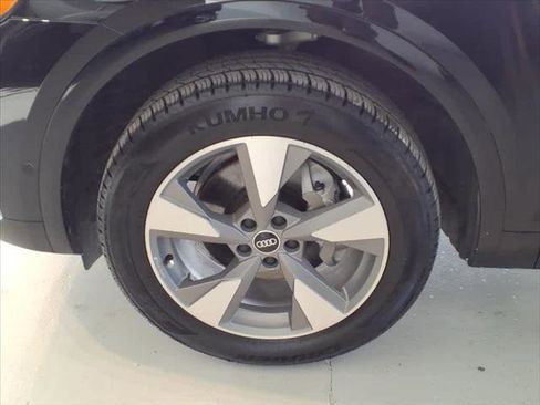 Certified 2023 Audi Q5 Prestige w/ Prestige Package image 8