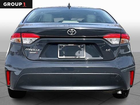 Used 2024 Toyota Corolla LE image 5