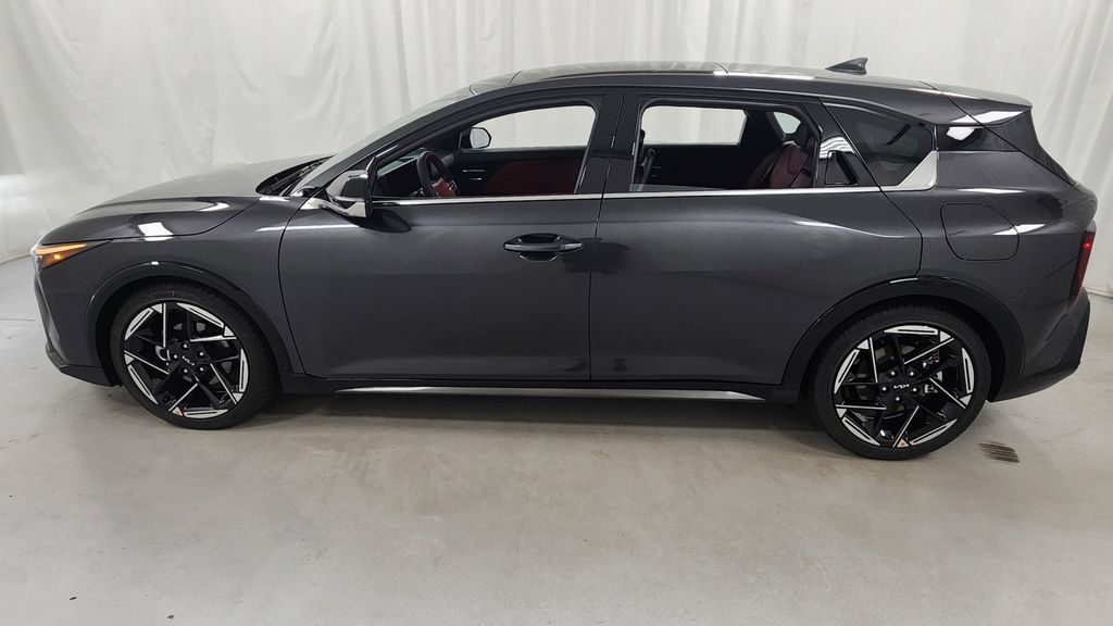 New 2026 Kia K4 GT-Line w/ GT-Line Premium Package FWD image 6