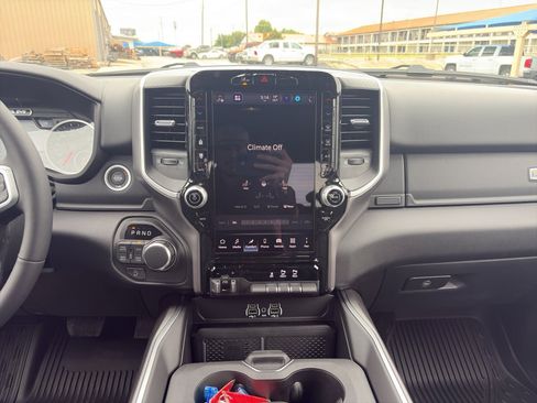 New 2026 RAM 1500 Lone Star AWD/4WD image 19