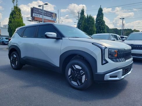 New 2027 Kia Seltos LX AWD/4WD image 3