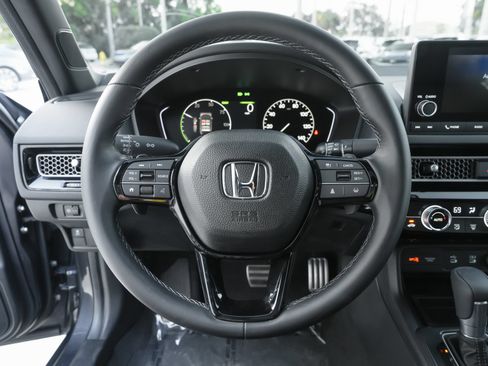 Used 2025 Honda Civic Sport image 8