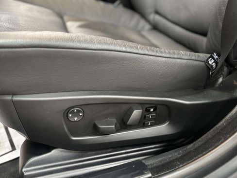 Used 2010 BMW 528i xDrive Sedan image 13