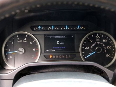 Used 2016 Ford F150 XLT w/ Equipment Group 302A Luxury image 15