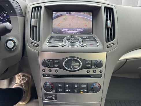 Used 2012 INFINITI G37 x Coupe w/ Premium Pkg image 14