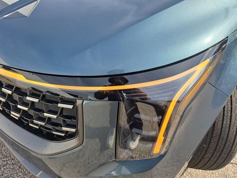 New 2026 Kia Carnival SX image 34