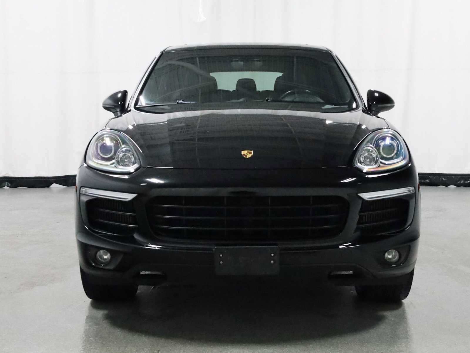 Used 2017 Porsche Cayenne S AWD/4WD image 14