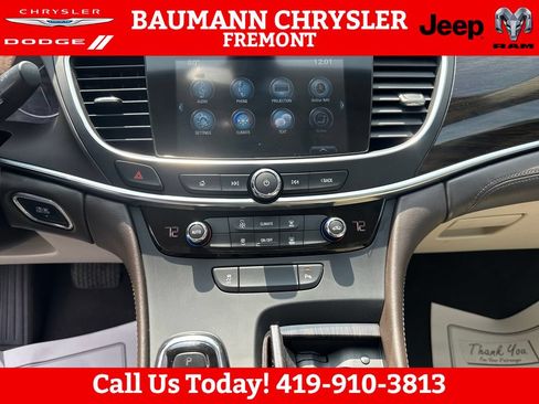 Used 2017 Buick LaCrosse FWD image 18