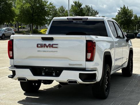 Used 2020 GMC Sierra 1500 Elevation w/ Elevation Value Package AWD/4WD image 8