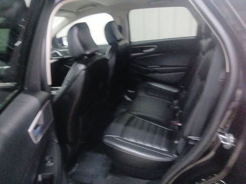 Used 2024 Ford Edge SEL image 19