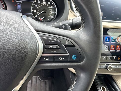 Used 2022 INFINITI QX50 Luxe image 30