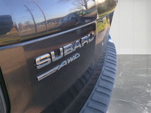 Used 2015 Subaru Forester 2.5i Limited w/ Popular Package #2 image 25