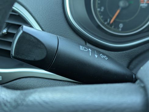 Used 2020 Jeep Cherokee Latitude image 31