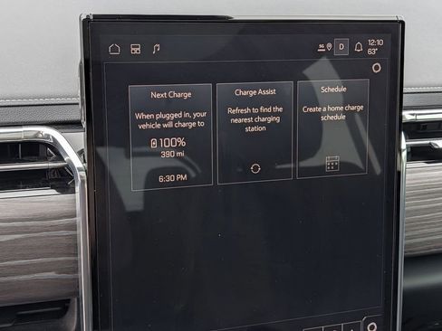 Used 2025 GMC Sierra EV Denali AWD/4WD image 23