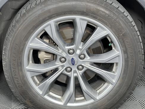 Used 2020 Ford Explorer Limited AWD/4WD image 14